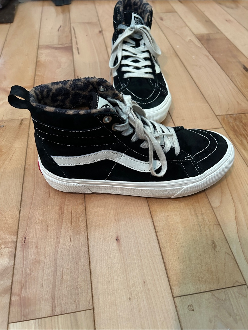Vans Black Suede High-Top Sneakers with Leopard plush Lining